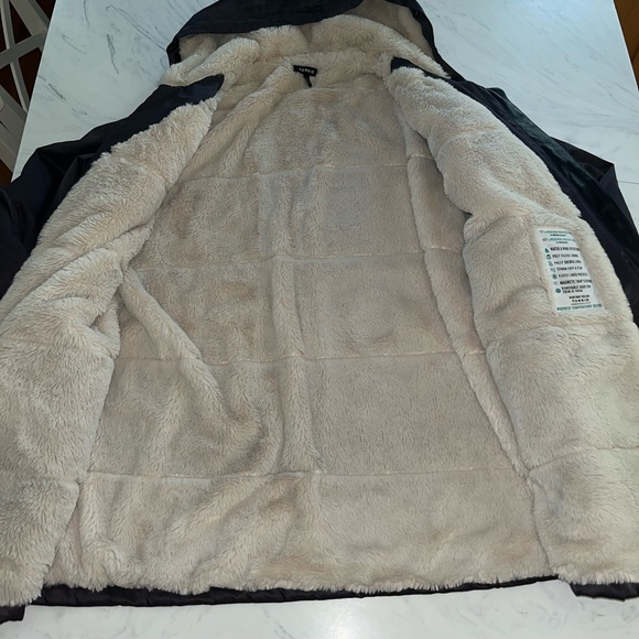 TORRID puffer parka women's Torrid plus size 0 (12) 12 degree sherpa coat - Picture 7 of 8